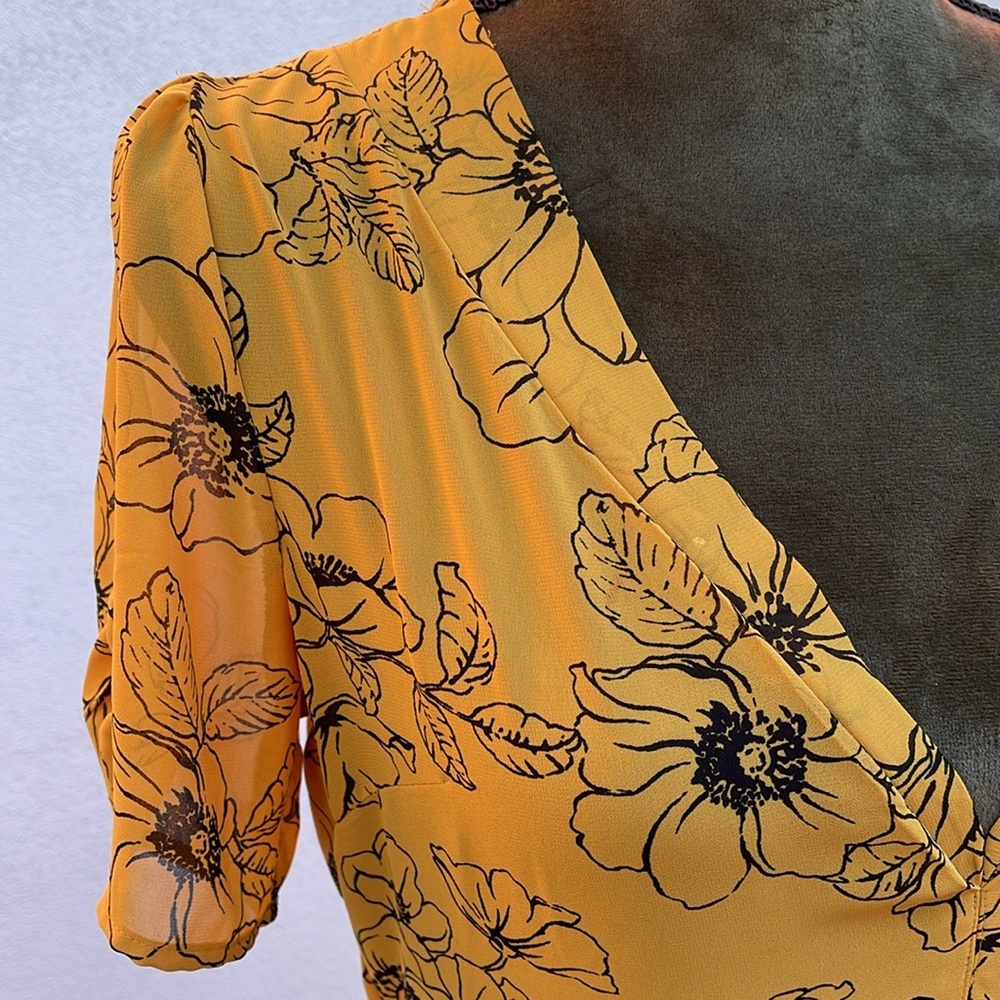Summer Dress - Picture 4 of 6